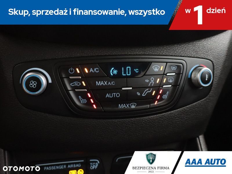 Ford Tourneo Courier - 18