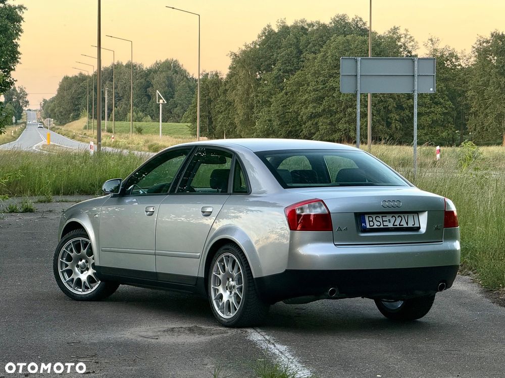 Audi A4 Limousine 1.8T Quattro - 3