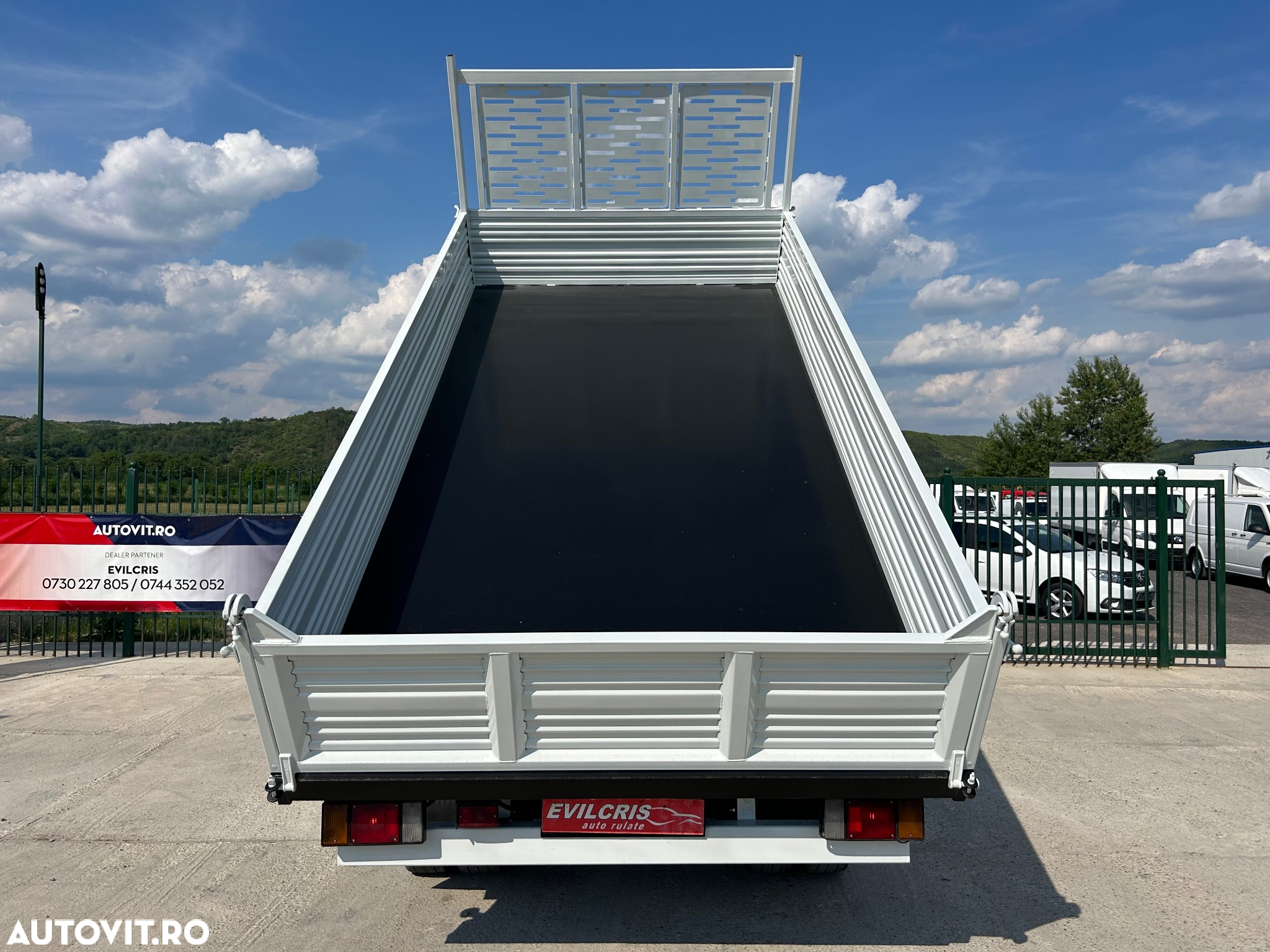 Isuzu N35 BASCULABIL 3 PARTI 4.2 m - 7