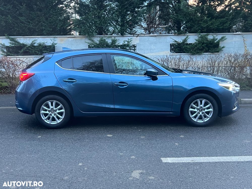 Mazda 3 G120 Revolution - 10