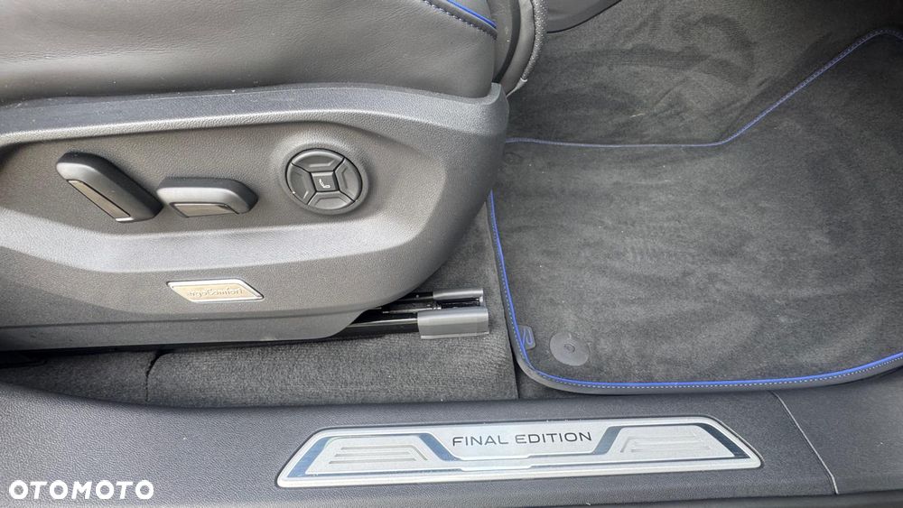 Volkswagen Touareg - 28
