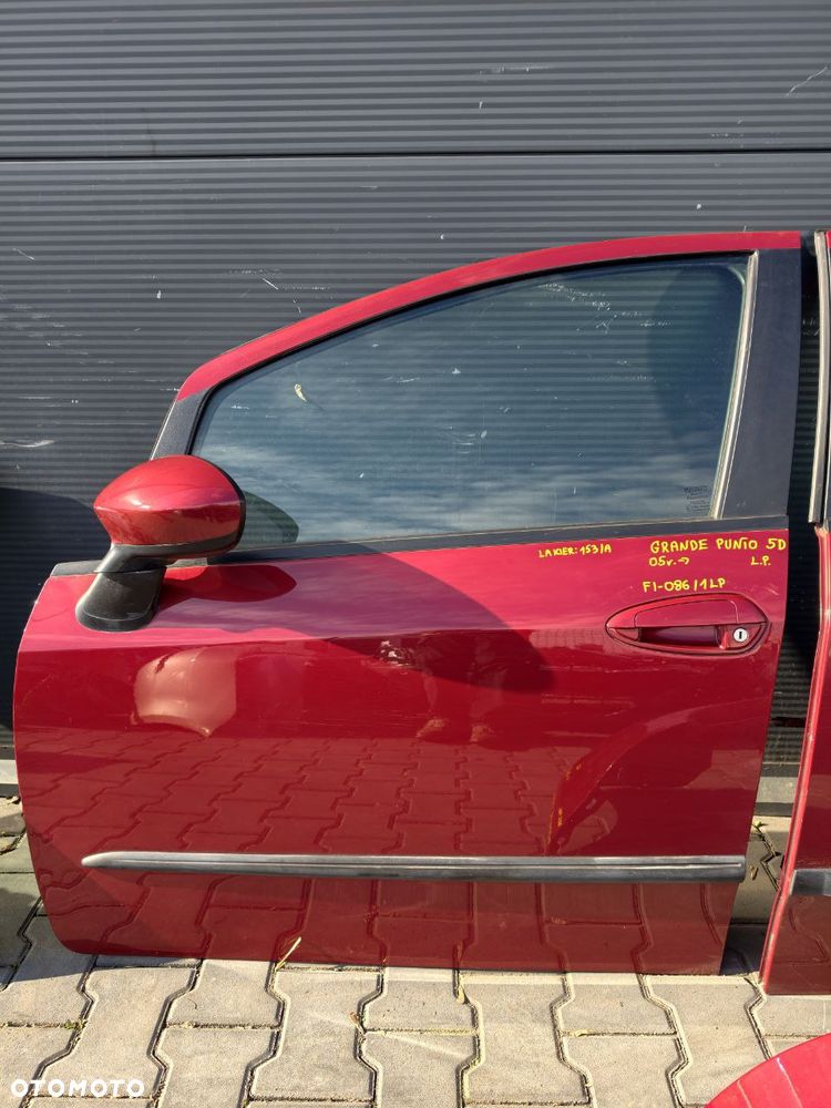 DRZWI FIAT GRANDE PUNTO 5D - 23
