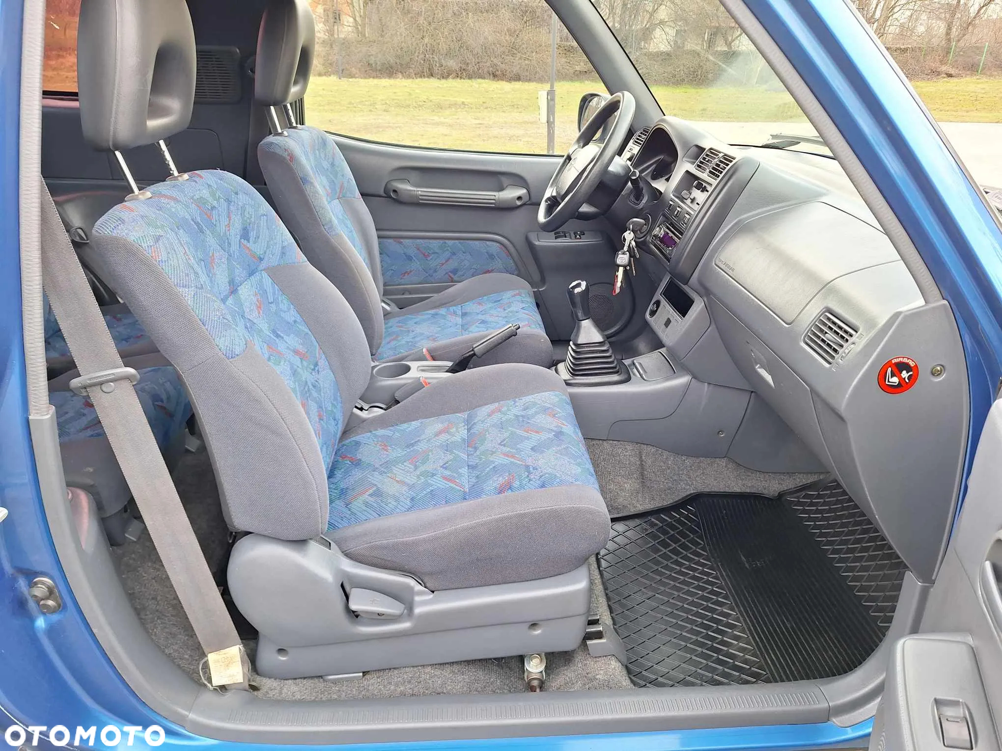 Toyota RAV4 2.0 Special - 16