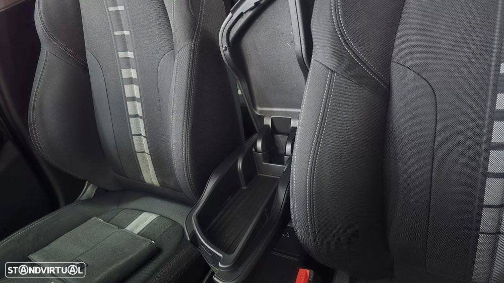 BMW 216 Active Tourer d Line Sport - 40