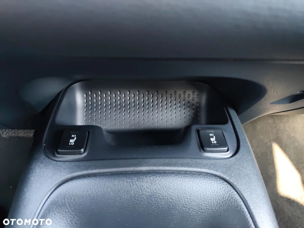 Suzuki Swace 1.8 Hybrid Premium Plus CVT - 24