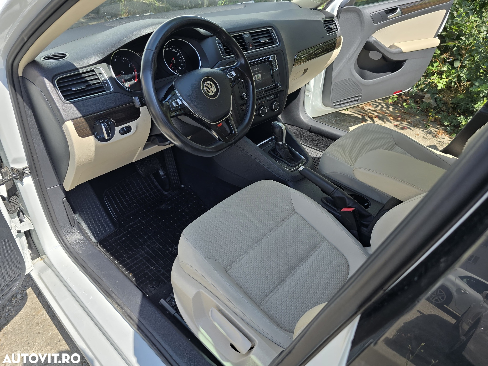 Volkswagen Jetta 1.4 TSI DSG Highline - 17