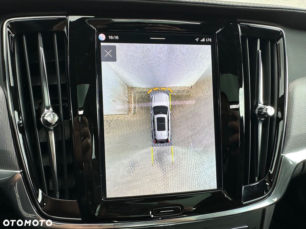 Volvo V90 B4 D AWD Geartronic RDesign - 29