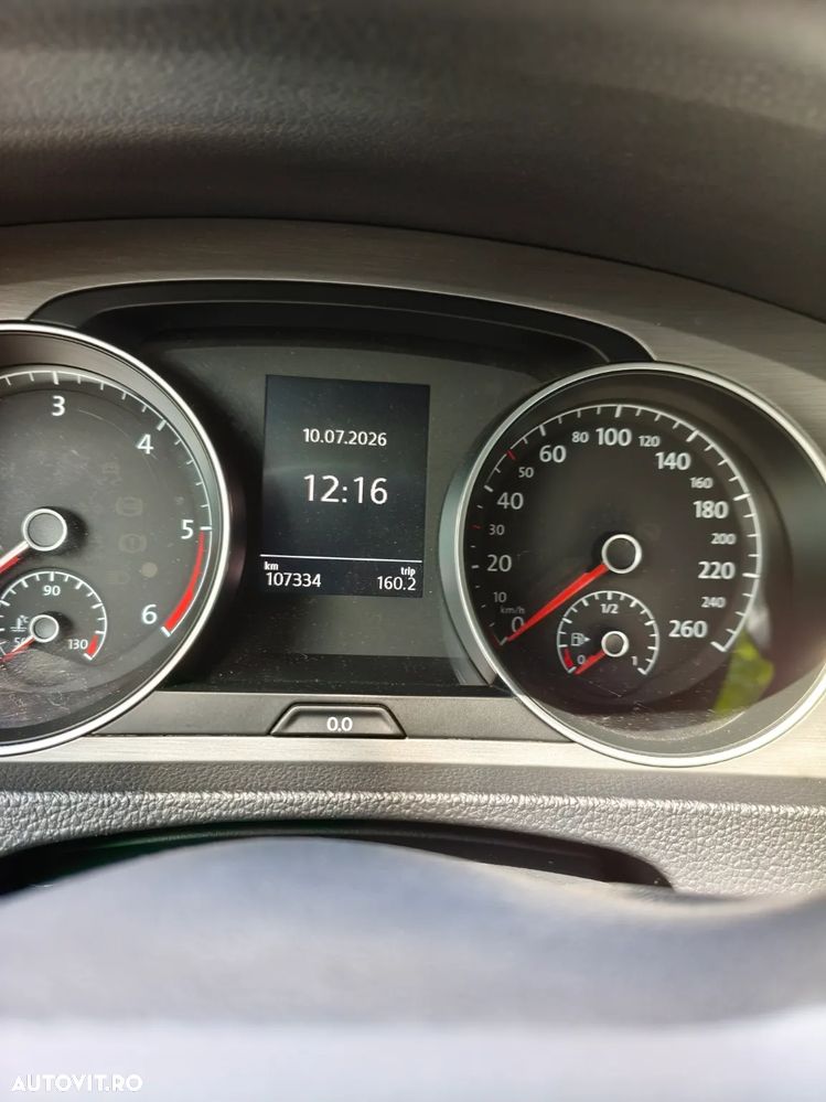 Volkswagen Golf 1.6 TDI DPF BMT DSG Trendline - 23