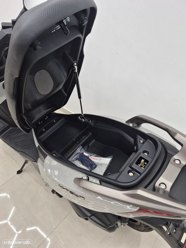 Kymco X-Town - 7