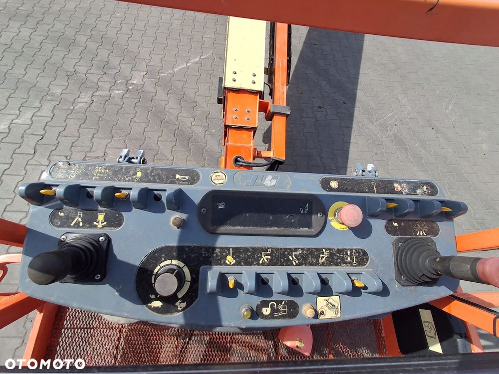 JLG 600 SC - 14