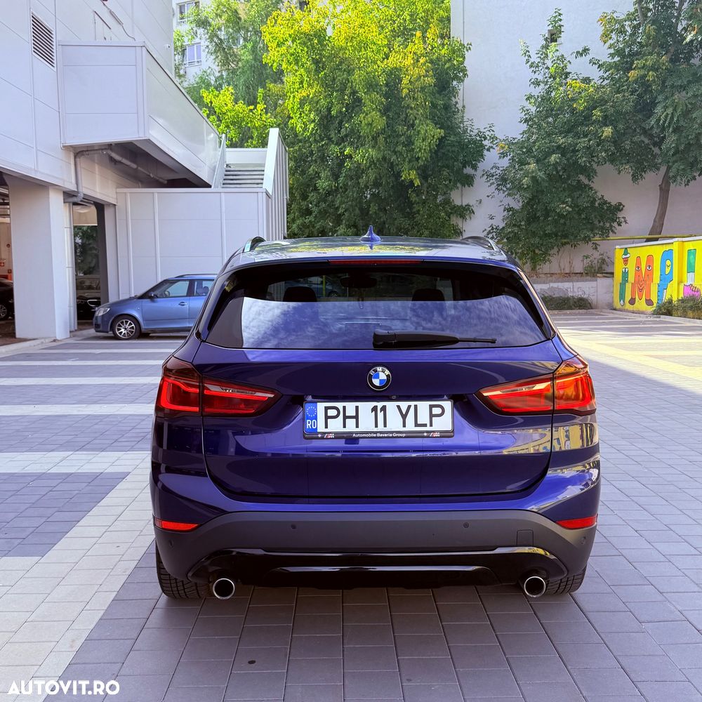 BMW X1 xDrive20d Aut. Sport Line - 2