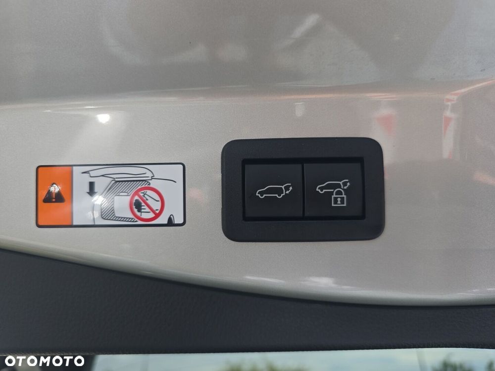 Toyota C-HR 1.8 Hybrid Executive - 19