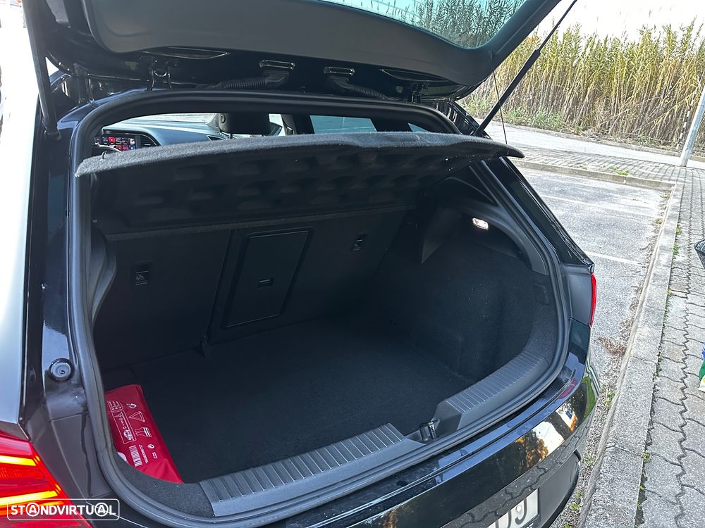 SEAT Leon 2.0 TDI DPF S&S DSG FR - 25