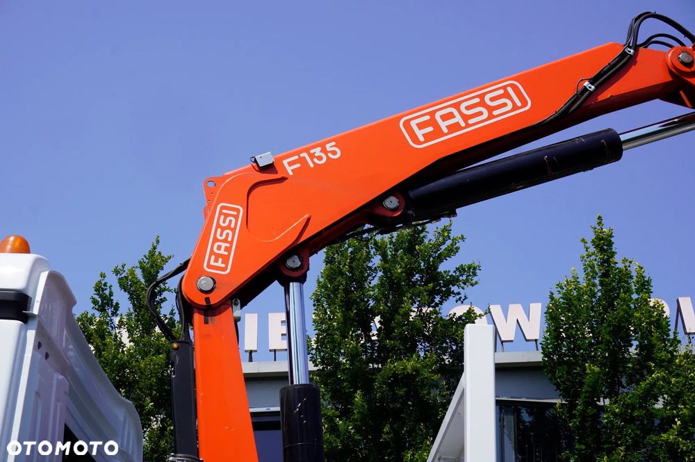 Mercedes-Benz Arocs 1827 4x2 / 70 tys km!!! / HDS Fassi F135A.0.22 / pilot / rotator_257692 - 16