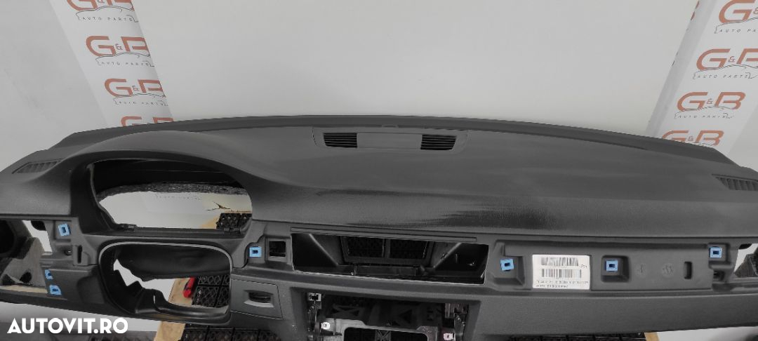 Plansa bord BMW E90/91/92 model fara navigatie cu airbag pasager model cu doua mufe - 2