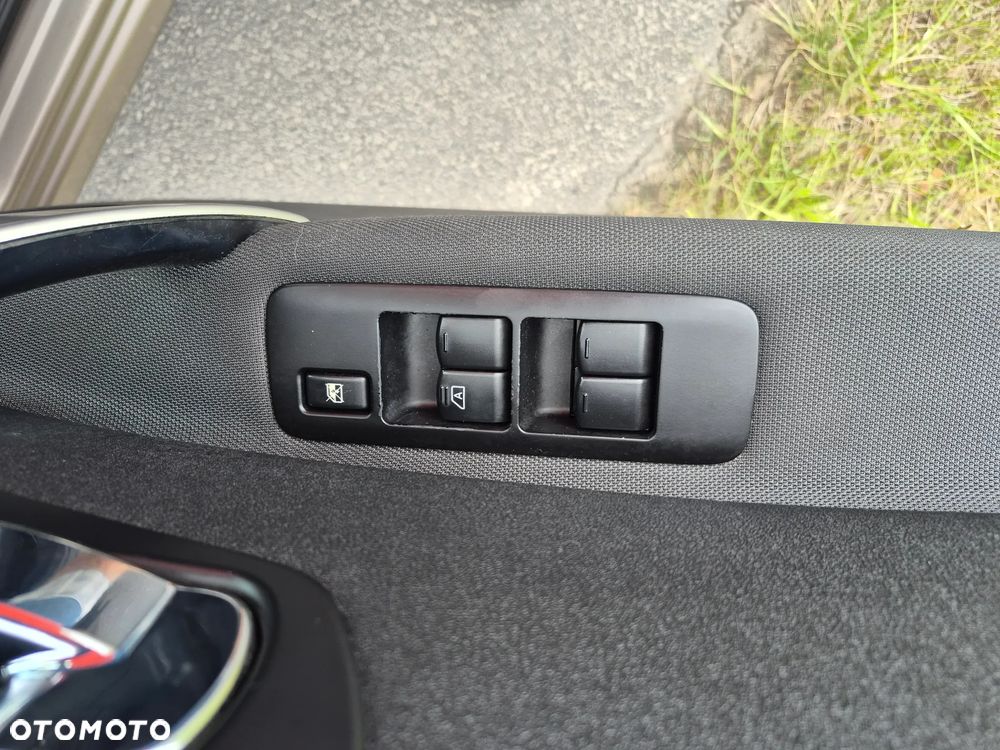 Nissan Qashqai - 14