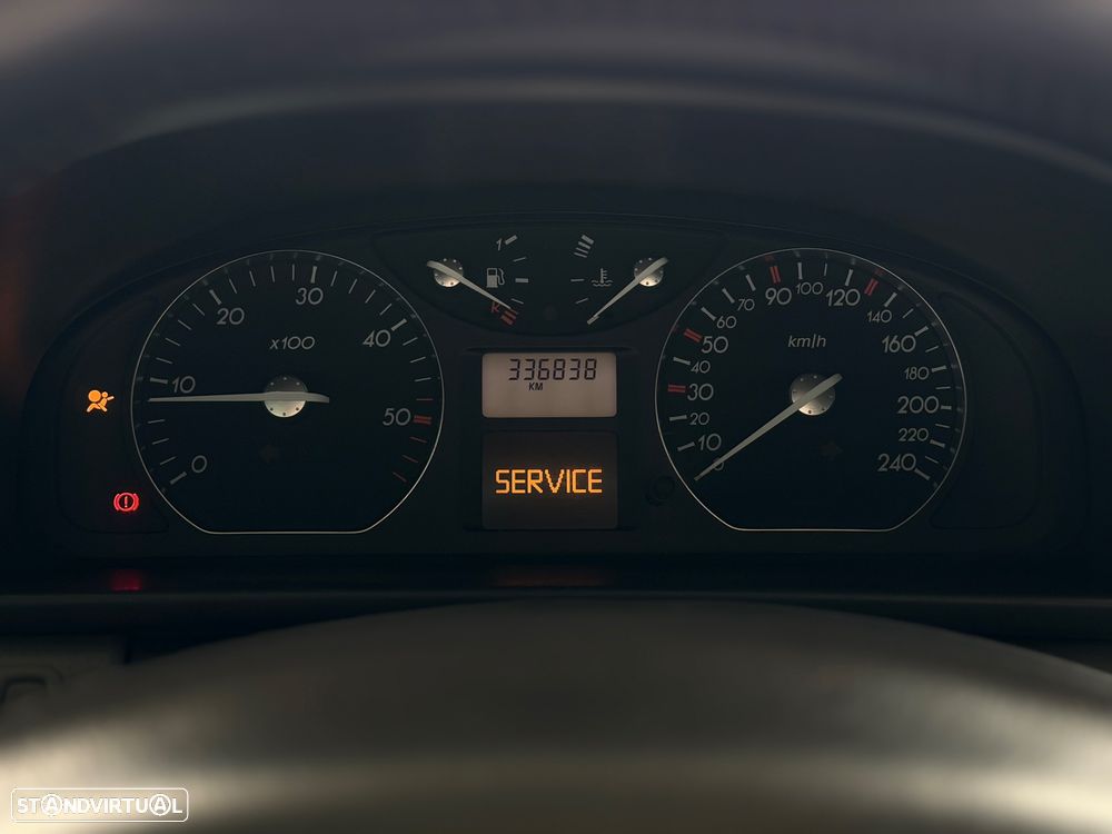 Renault Laguna 1.9 dCi Dynamique - 16