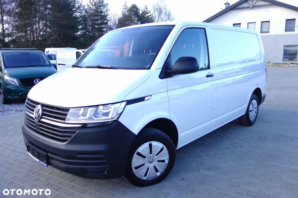 Volkswagen Transporter  T6 Automat 2.0 TDI 150 KM  L1H1 Klima Webasto - 2