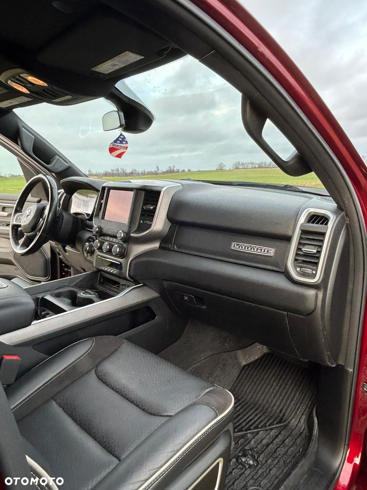 RAM 1500 Quad Cab Longbed Laramie - 16