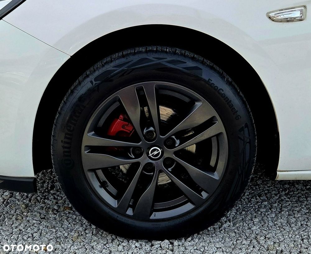 Opel Astra 1.4 Turbo Edition - 27
