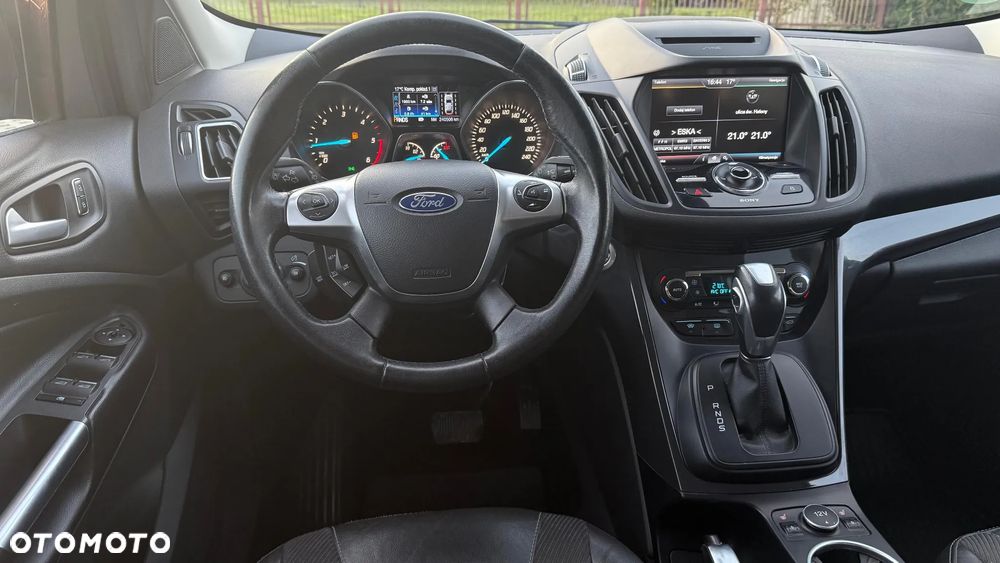 Ford Kuga 2.0 TDCi AWD Titanium - 23