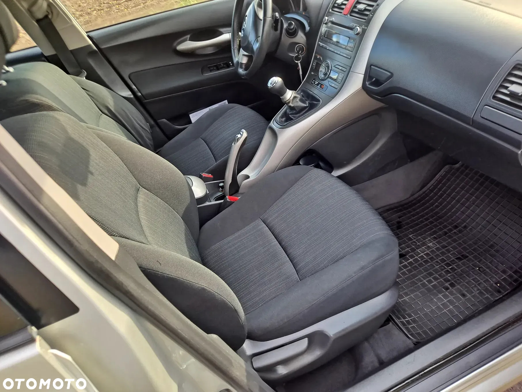 Toyota Auris 1.6 VVT-i Sol - 9