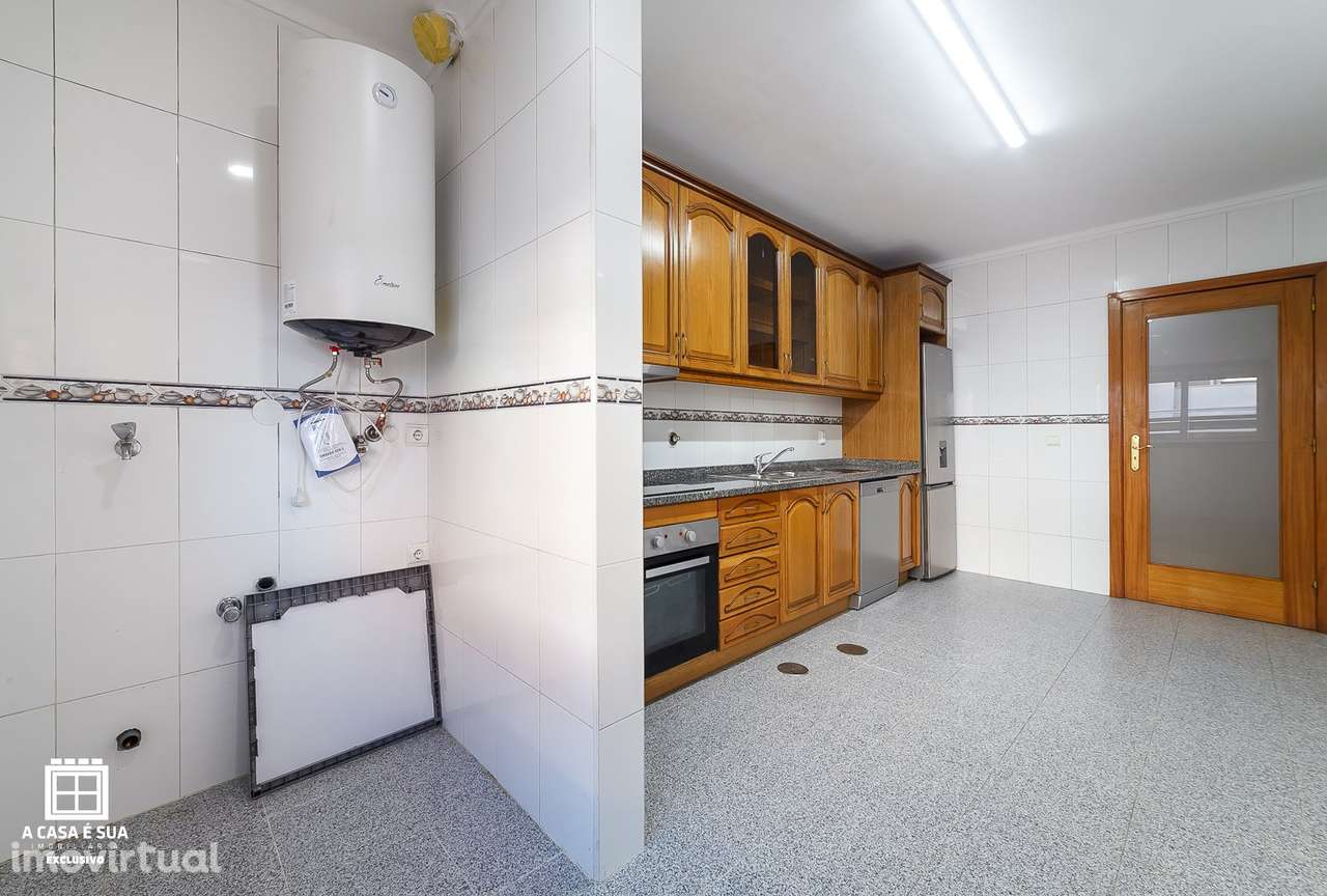 T3 Avintes c/160m2 área total a 500m Praia do Areinho - Grande imagem: 3/33