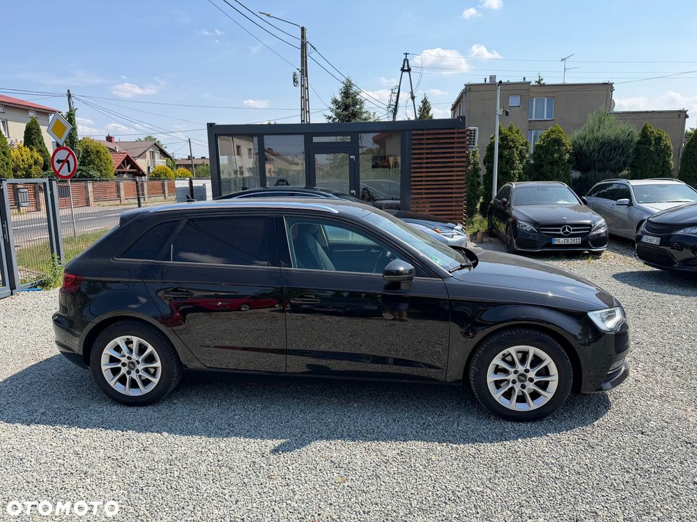 Audi A3 Sportback 1.6 TDI (clean diesel) Attraction - 9