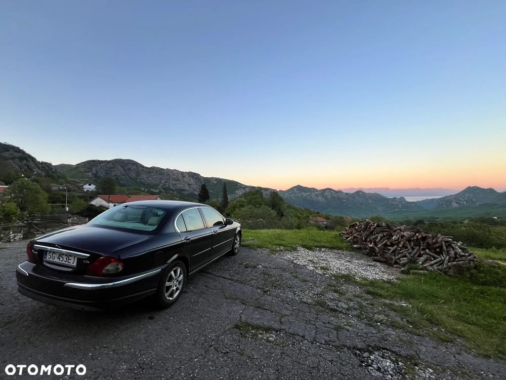 Jaguar X-Type 2.0 - 11