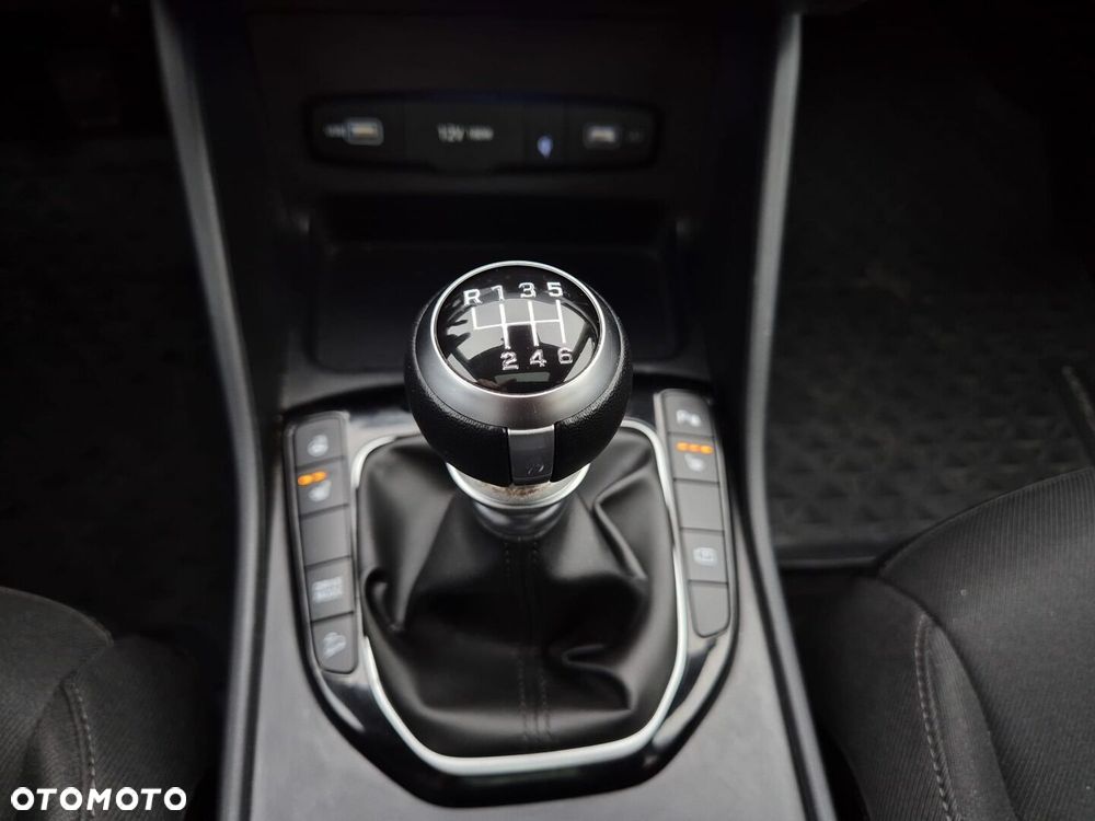 Hyundai Tucson 1.6 T-GDi Executive 2WD - 28