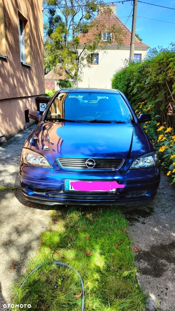 Opel Astra 1.4 Start - 1
