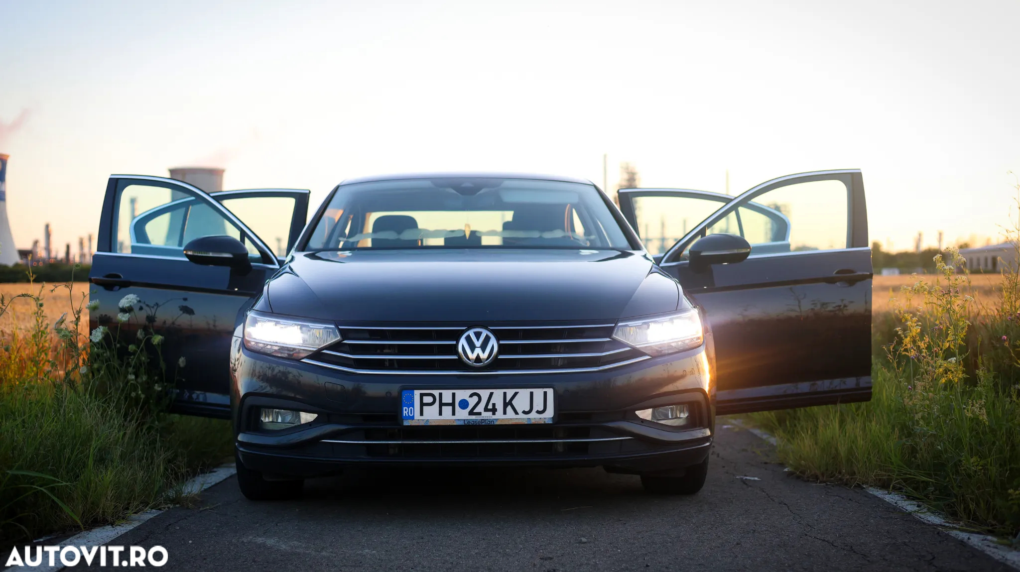 Volkswagen Passat 1.5 TSI ACT DSG Comfortline - 29
