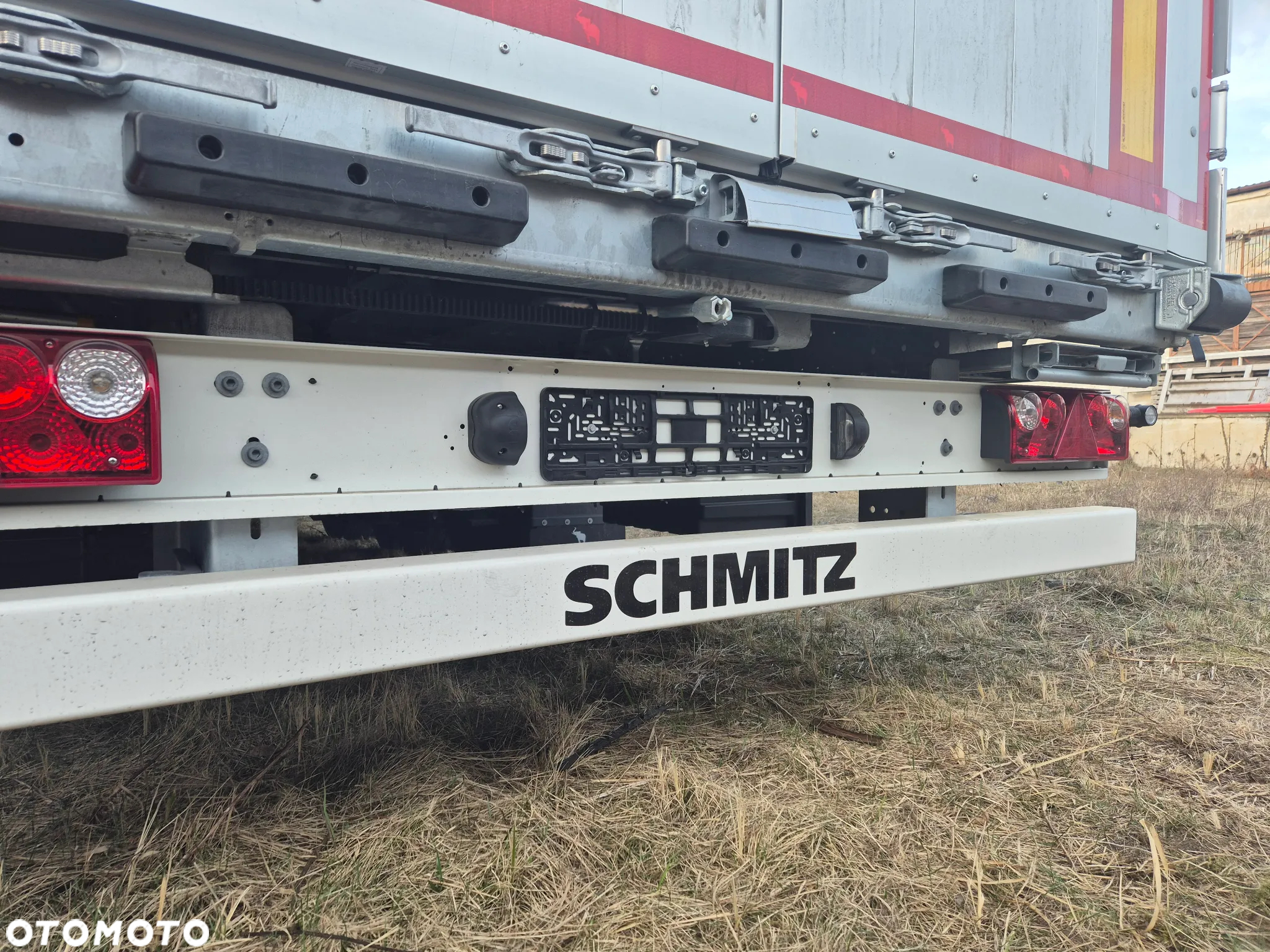 Schmitz Cargobull 2024 NOWA, VARIOS , ROZSÓWANE SŁUPKI - 4