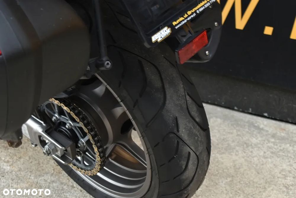 Kawasaki Versys 1000 - 17