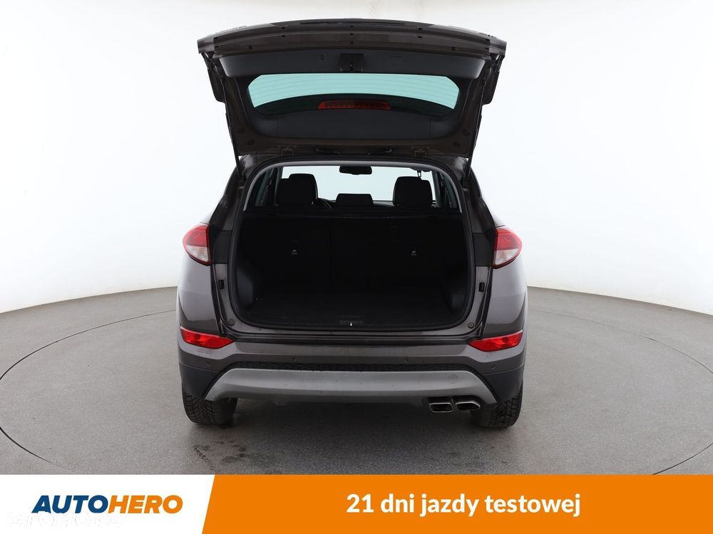 Hyundai Tucson - 16