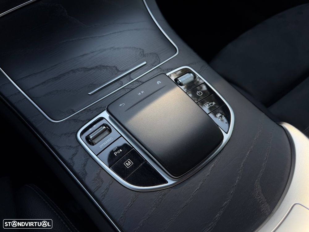 Mercedes-Benz GLC 300 de 4Matic 9G-TRONIC AMG Line - 34