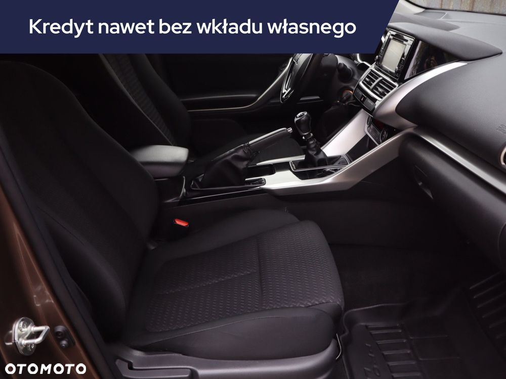 Mitsubishi Eclipse Cross - 11
