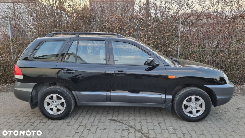 Hyundai Santa Fe 2.4 GLS 2WD - 24