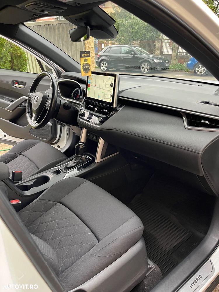 Toyota Corolla Cross Hybrid 2.0 VVT-i Lounge - 12