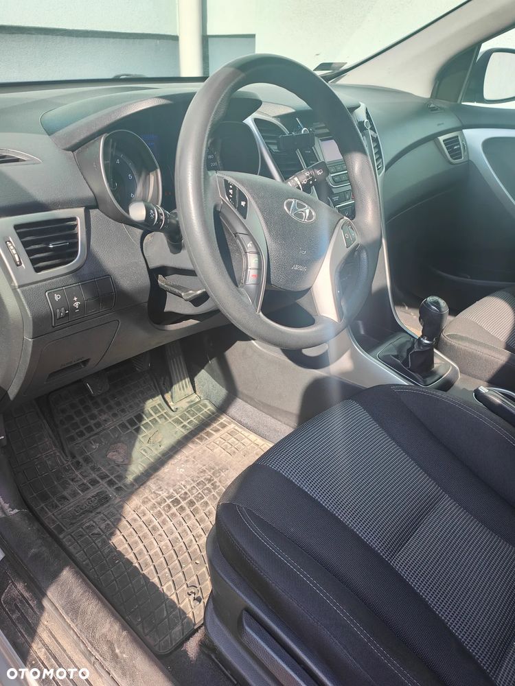 Hyundai i30 1.6 CRDi Style - 7