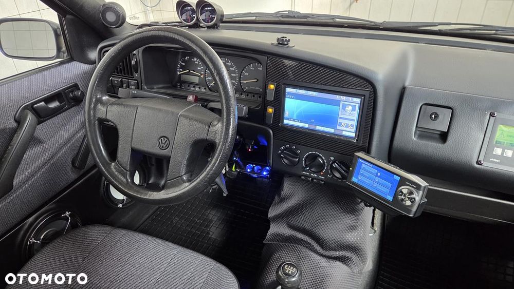 Volkswagen Passat 1.8 / 1.8 C - 21