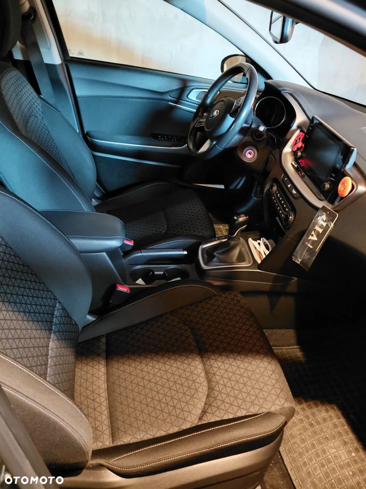 Kia Ceed 1.0 T-GDI M - 5