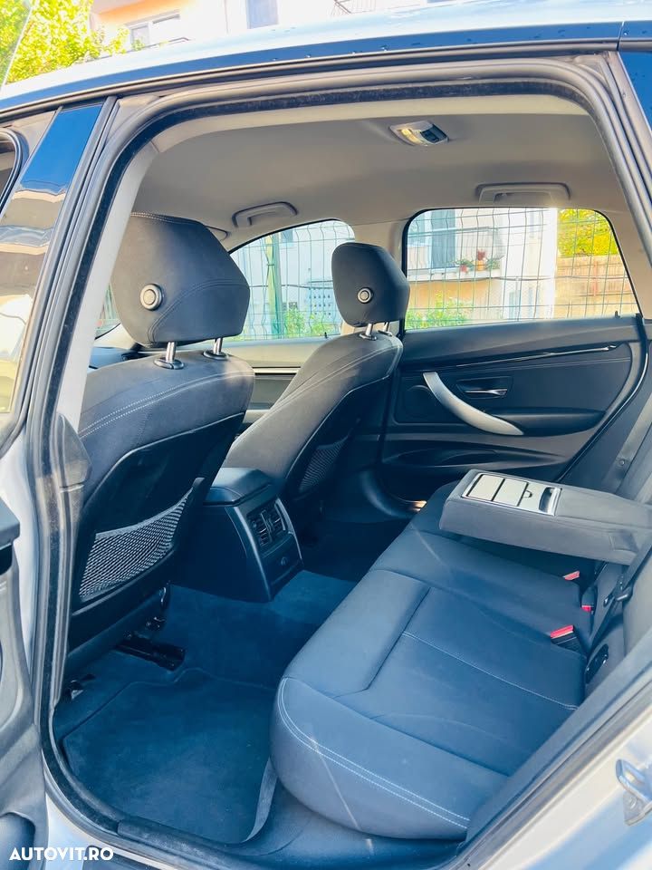 BMW Seria 3 320d DPF Aut. M Sport Edition - 9