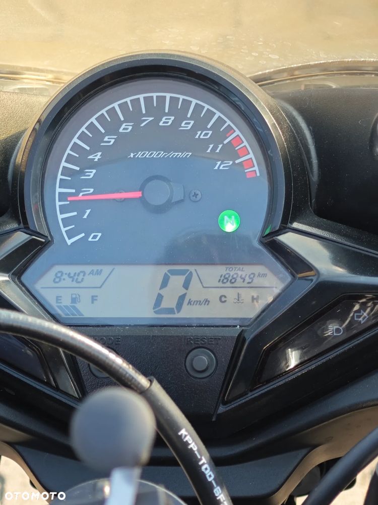 Honda CBR - 17