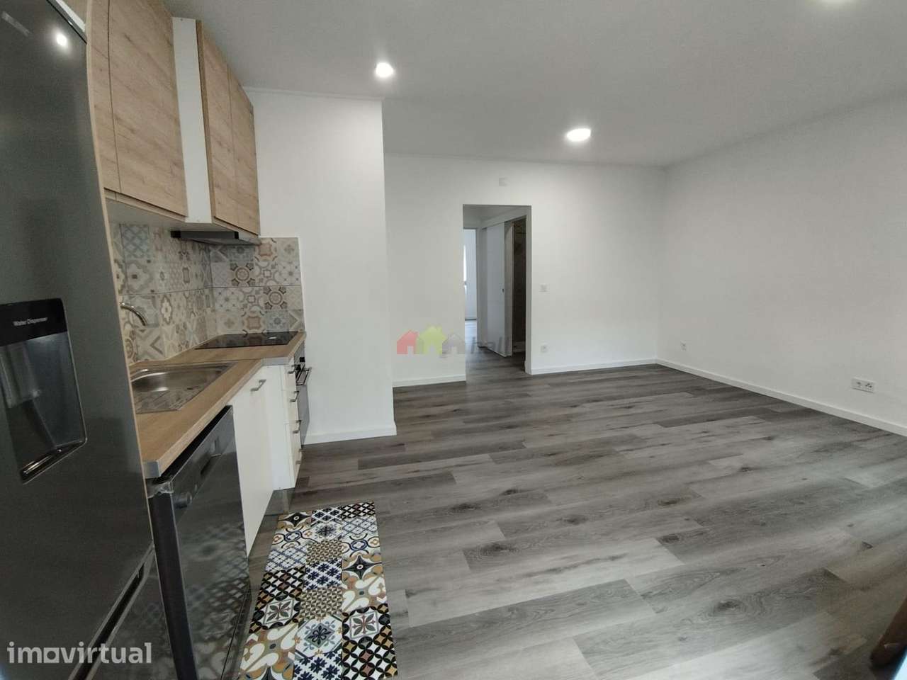 Apartamento T2 Remodelado na Baixa Banheira - Grande imagem: 5/26