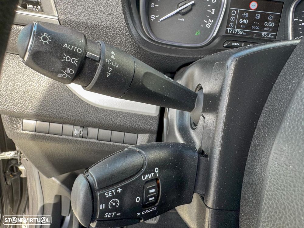 Peugeot Traveller 1.5 BlueHDi L3H1 Allure Long - 17