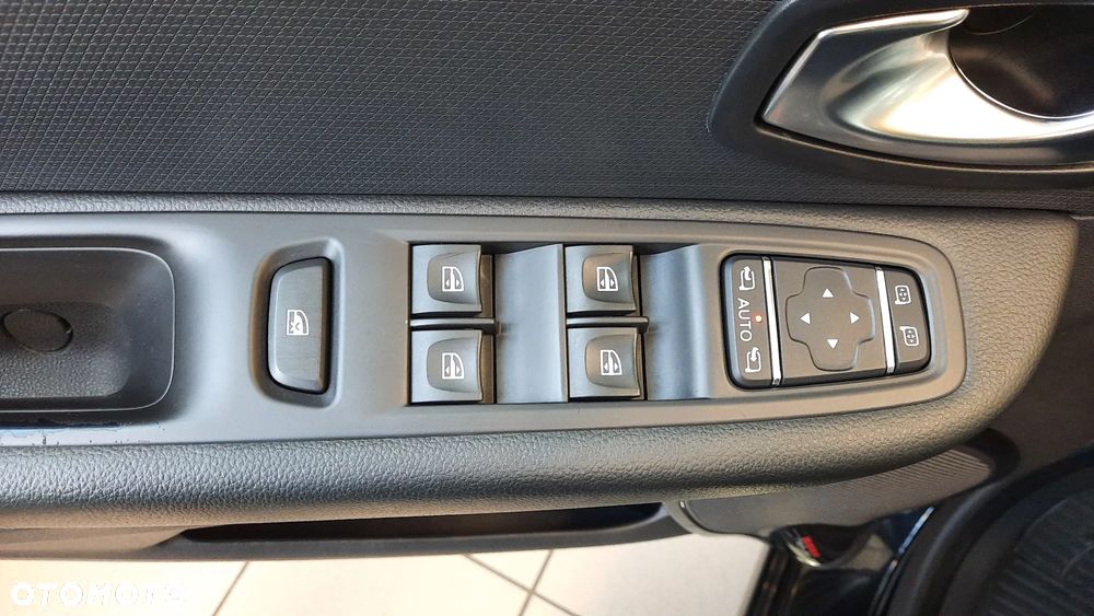 Renault Clio (Energy) TCe 90 Start & Stop LIMITED - 12