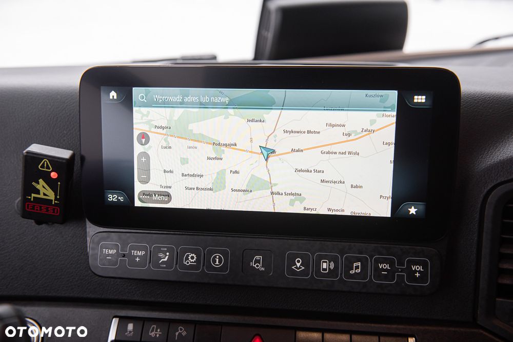 Mercedes-Benz ACTROS - 20