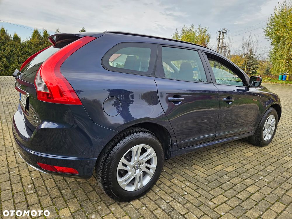 Volvo XC 60 D4 AWD Kinetic - 7