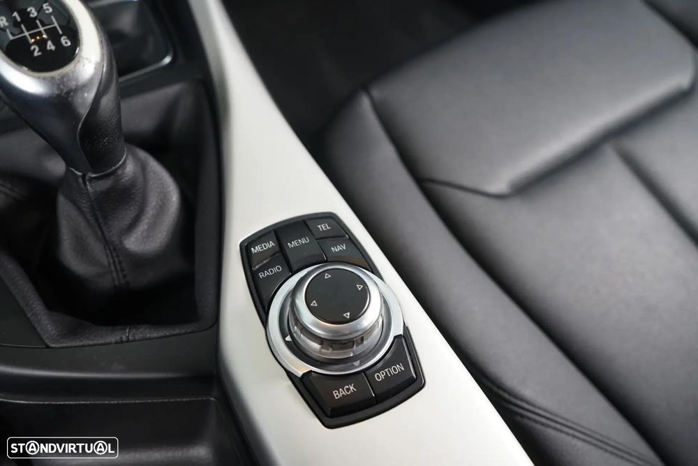 BMW 116 d EfficientDynamics Edition - 25